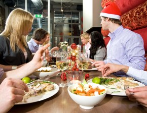 holiday-dinner-party2